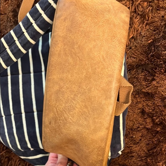 Mossimo Striped Navy and White Backpack - Picture 5 of 7